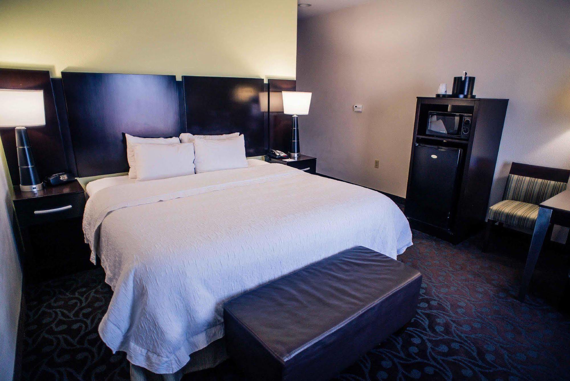 Hampton Inn - Monticello Экстерьер фото